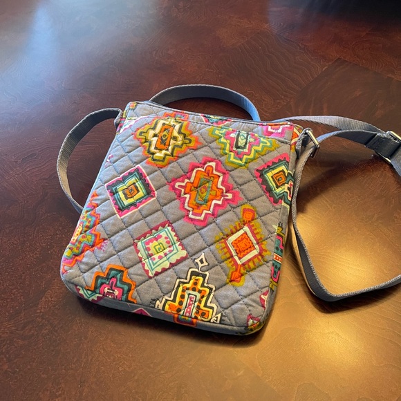 Vera Bradley Crossbody Bag NWOT - Picture 5 of 5
